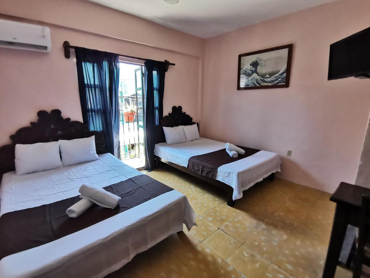 Hotel Colonial San Carlos Cancun Centro Екстериор снимка