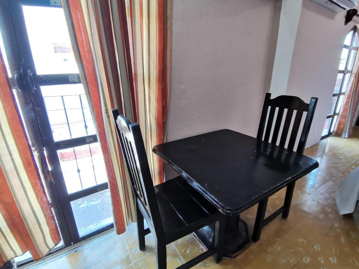 Hotel Colonial San Carlos Cancun Centro Екстериор снимка