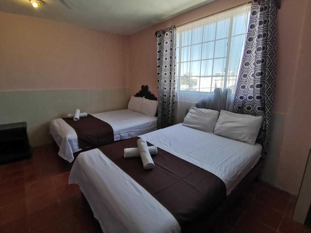 Hotel Colonial San Carlos Cancun Centro Екстериор снимка