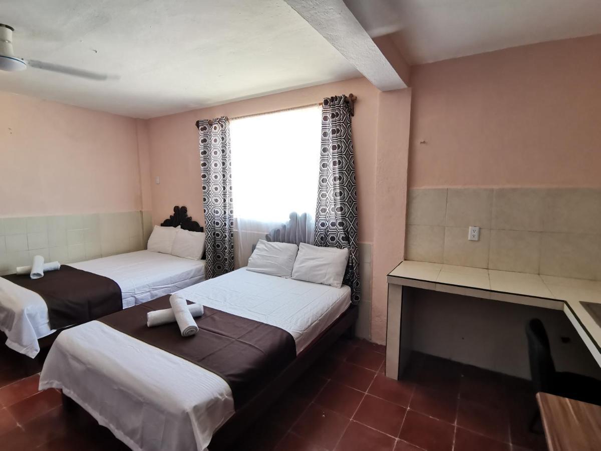 Hotel Colonial San Carlos Cancun Centro Екстериор снимка