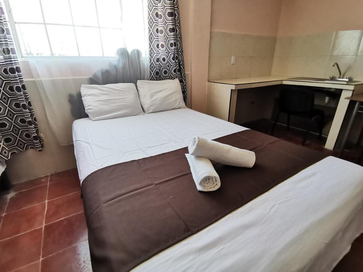 Hotel Colonial San Carlos Cancun Centro Екстериор снимка