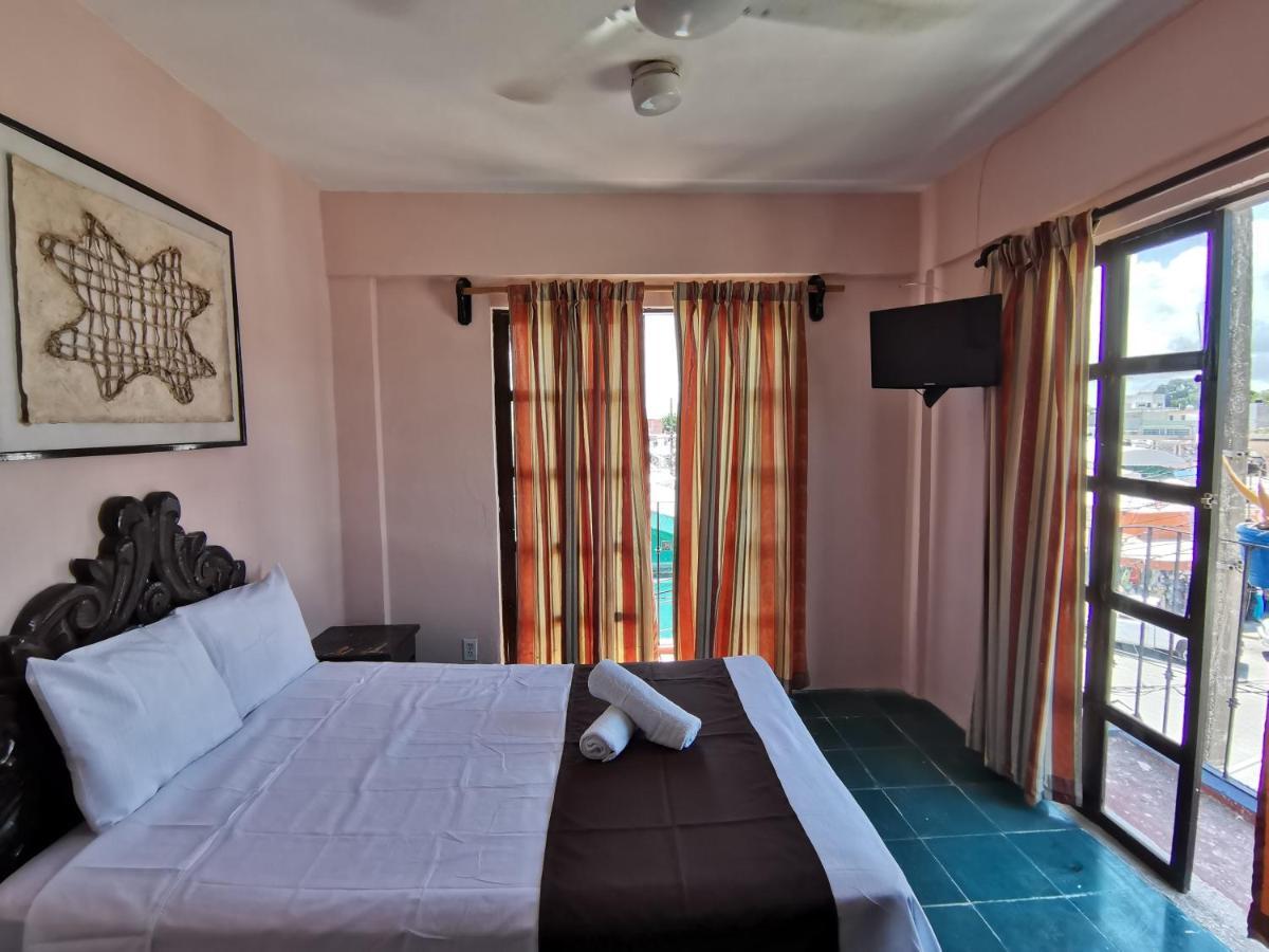 Hotel Colonial San Carlos Cancun Centro Екстериор снимка